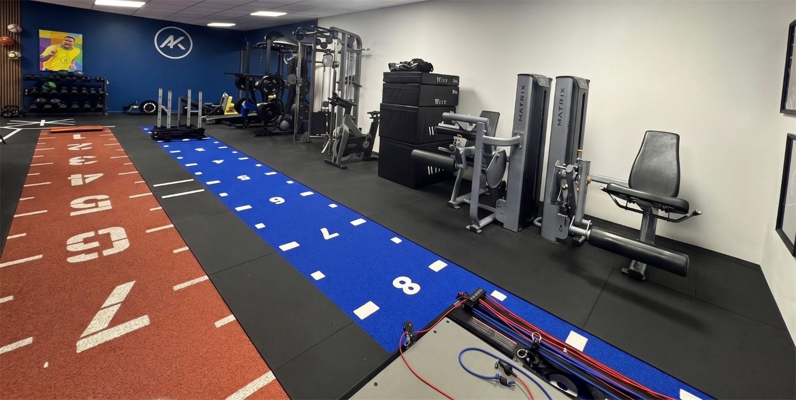 Machines de renforcement et pistes du plateau technique